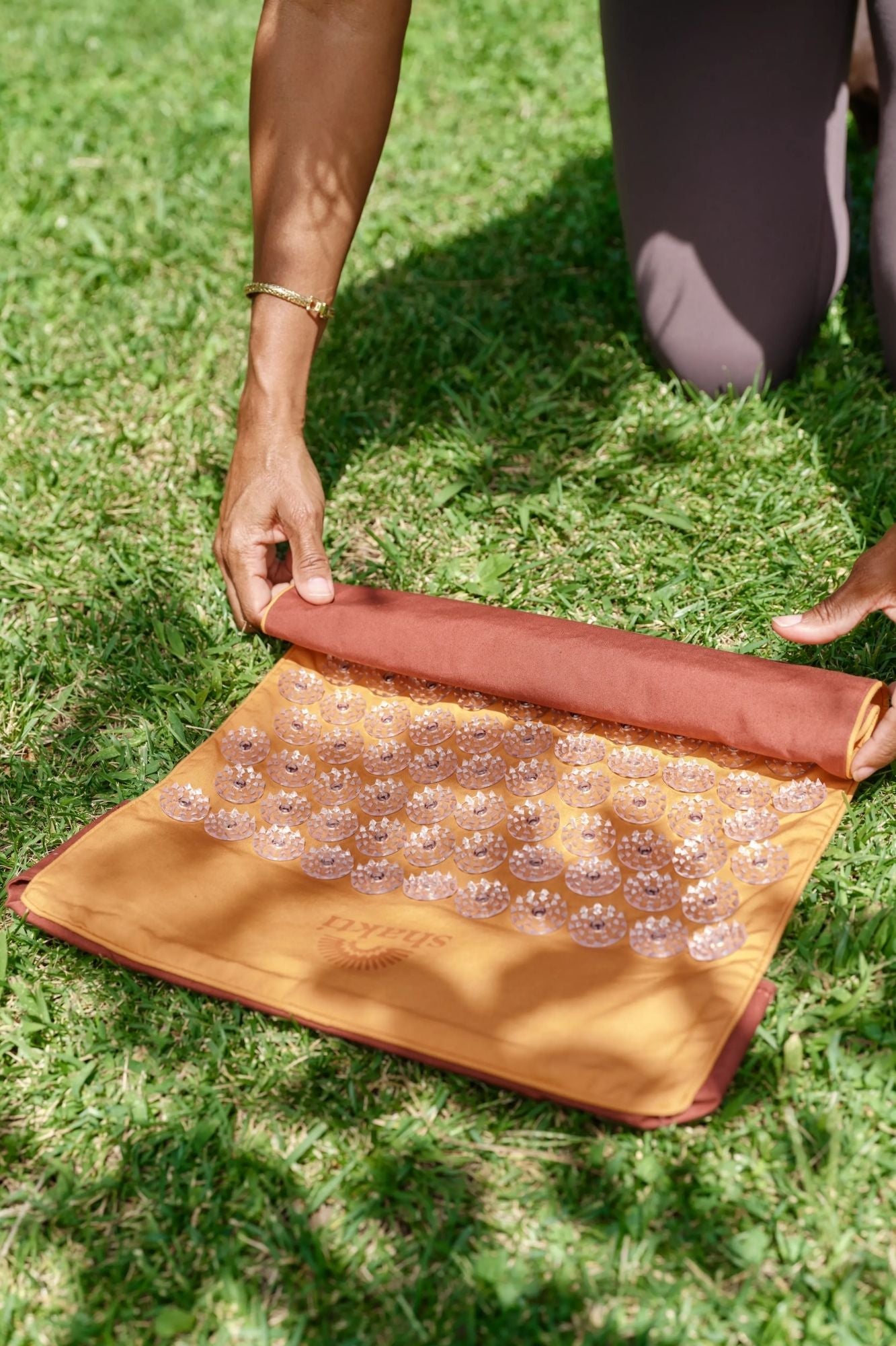 features-to-go-mat-travel-spikes.jpg